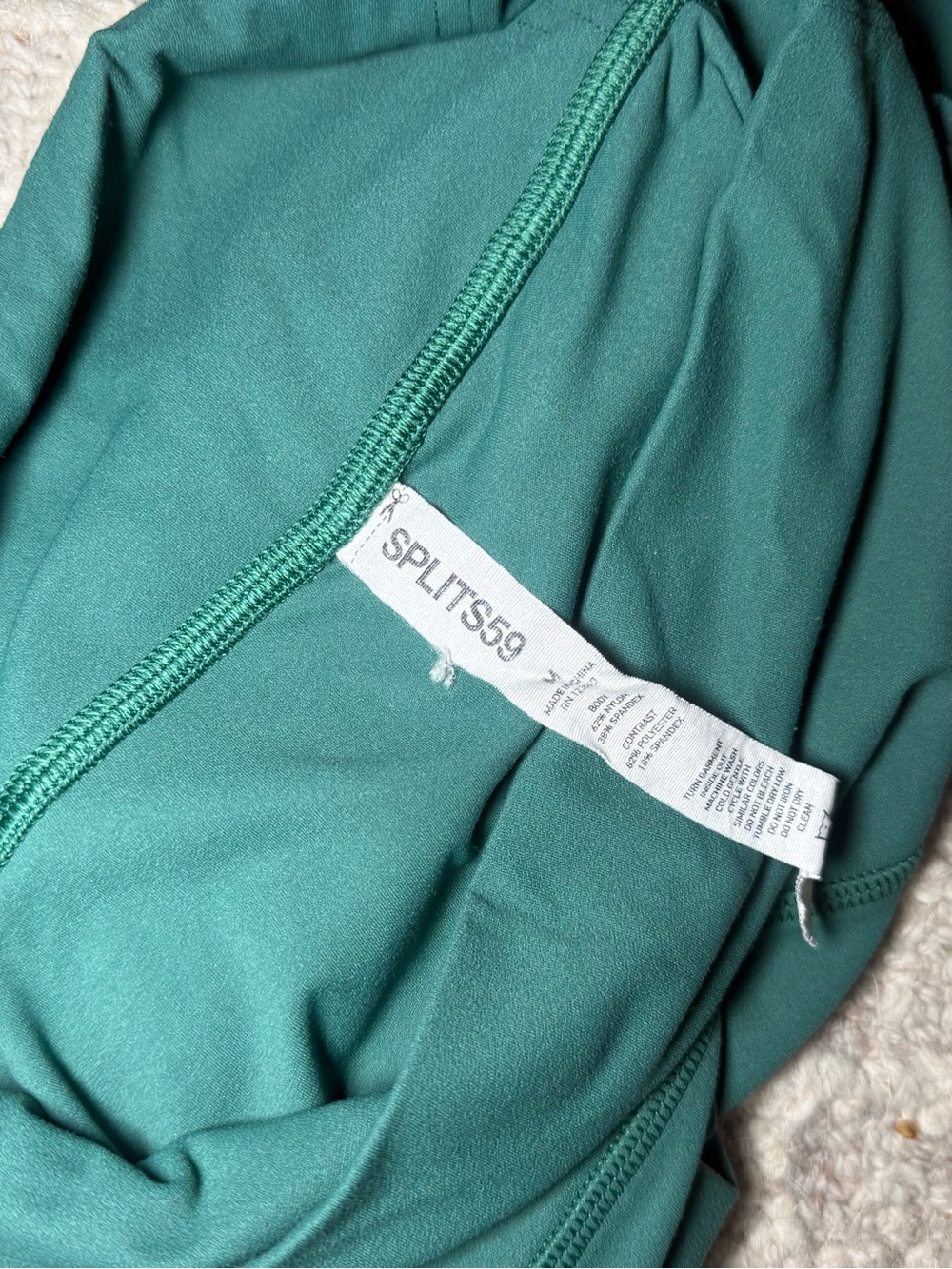 Women's Green & White sports bra and legging set - Picture 3 of 5